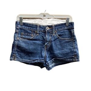 Levi woman’s super flow 318 denim shorts junior size 3